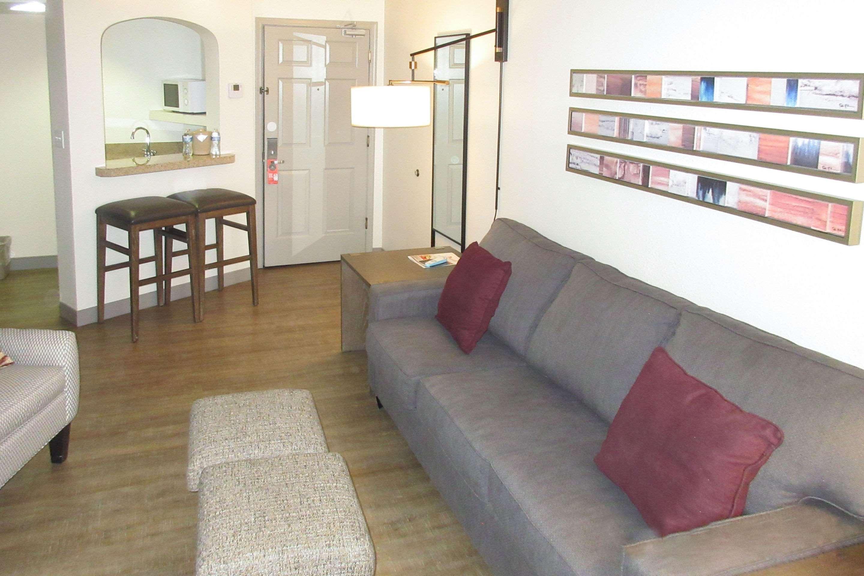 Windmill Suites Surprise - Phoenix, Ascend Hotel Collection מראה חיצוני תמונה