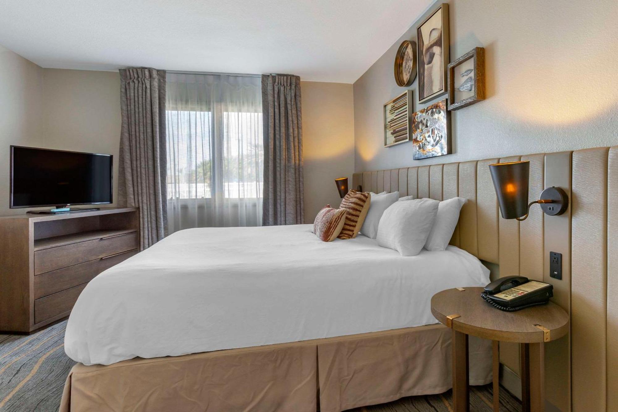 Windmill Suites Surprise - Phoenix, Ascend Hotel Collection מראה חיצוני תמונה