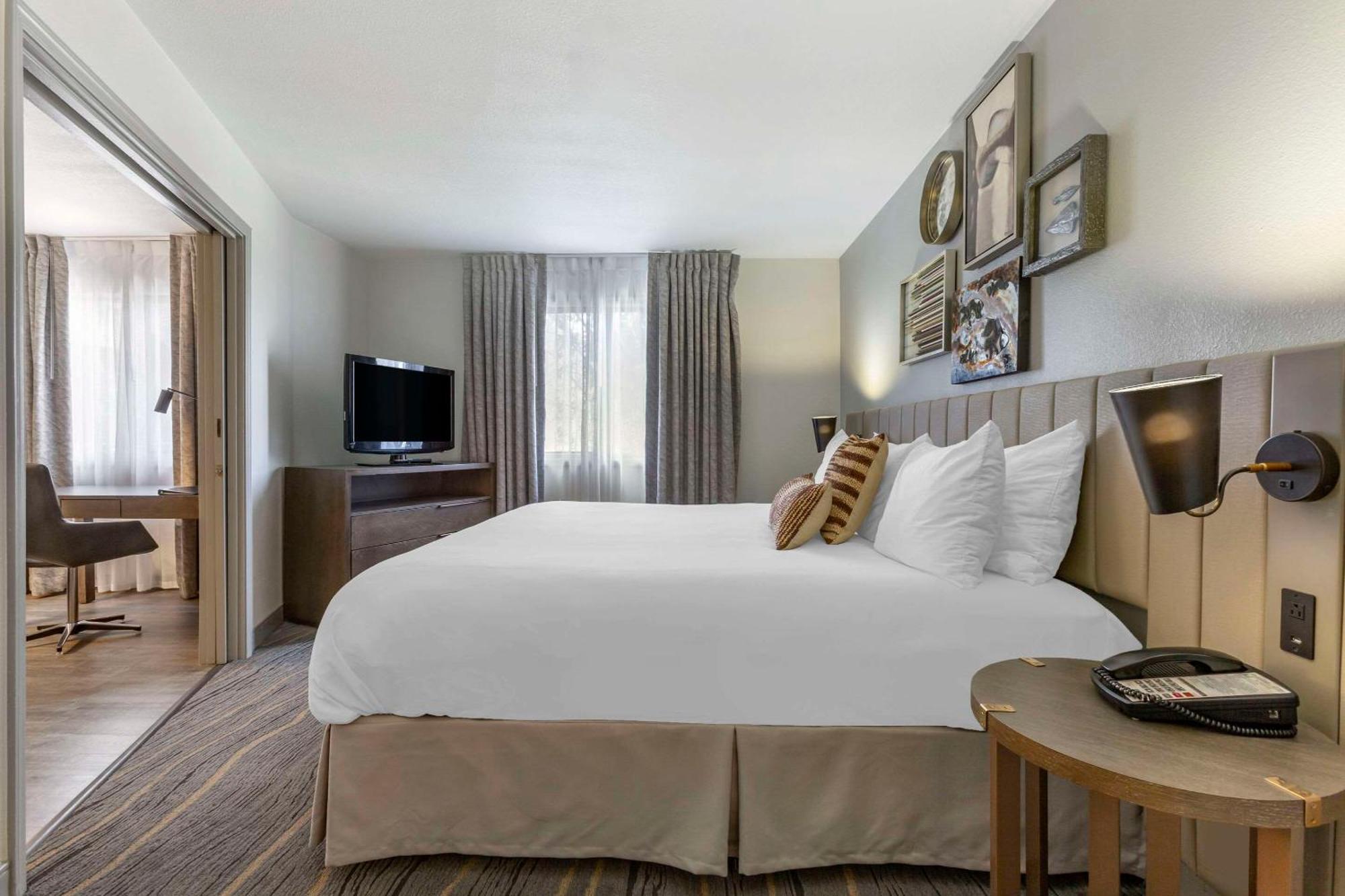 Windmill Suites Surprise - Phoenix, Ascend Hotel Collection מראה חיצוני תמונה
