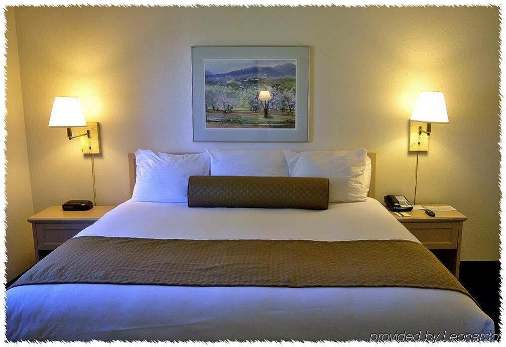 Windmill Suites Surprise - Phoenix, Ascend Hotel Collection מראה חיצוני תמונה