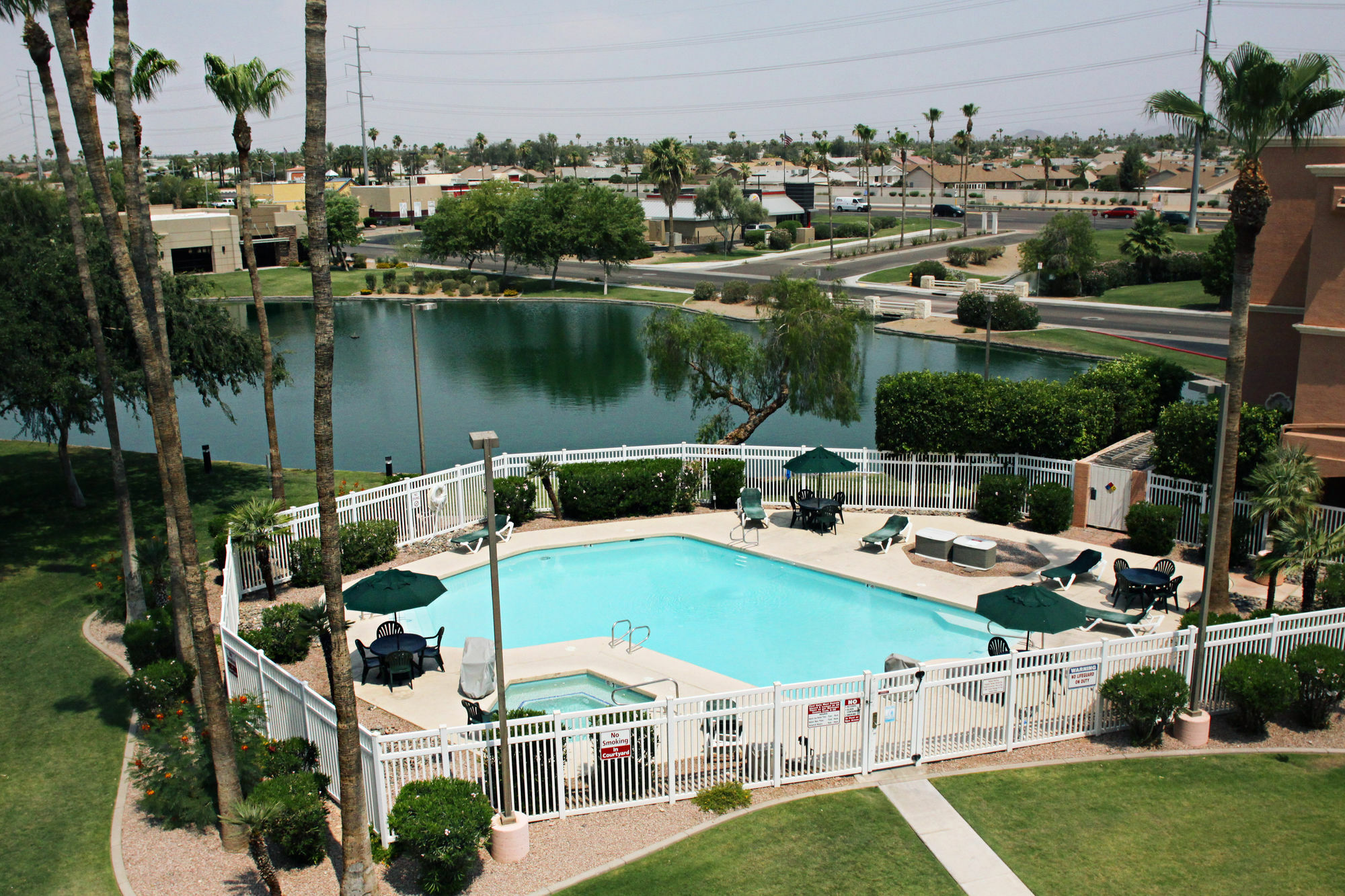 Windmill Suites Surprise - Phoenix, Ascend Hotel Collection מראה חיצוני תמונה