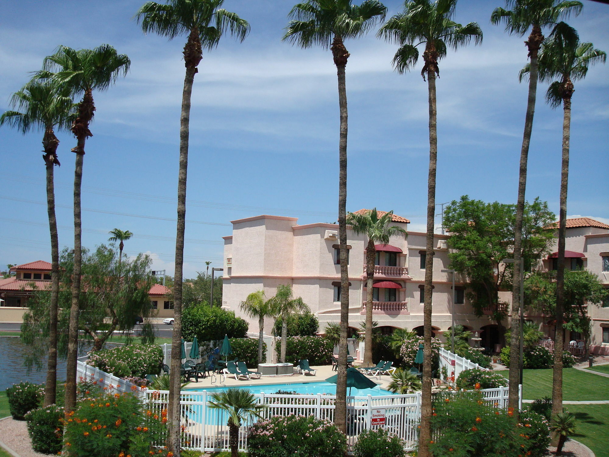 Windmill Suites Surprise - Phoenix, Ascend Hotel Collection מראה חיצוני תמונה